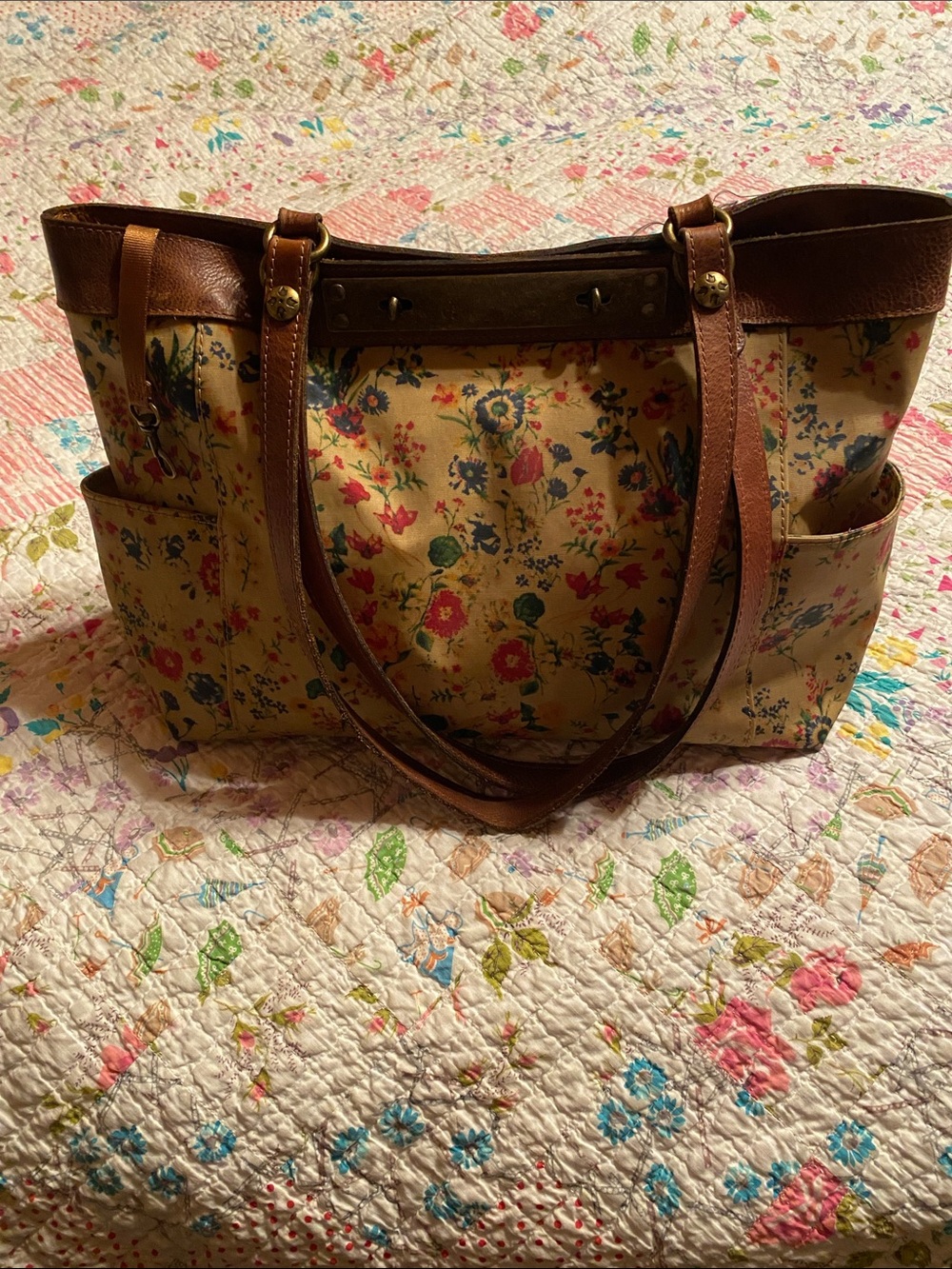 Patricia Nash Canvas TPU coated Ria Tote Bag with Brown Leather Trim 16x10””